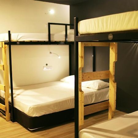 Hostel Revopackers Beds And Bunks Kuala Lumpur Exteriér fotografie